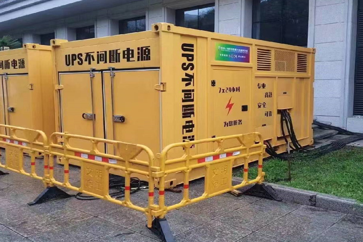 隆安发电机租赁施工现场